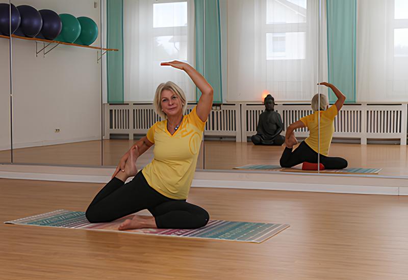Yogalehrerin Angelika Malion-Schonert